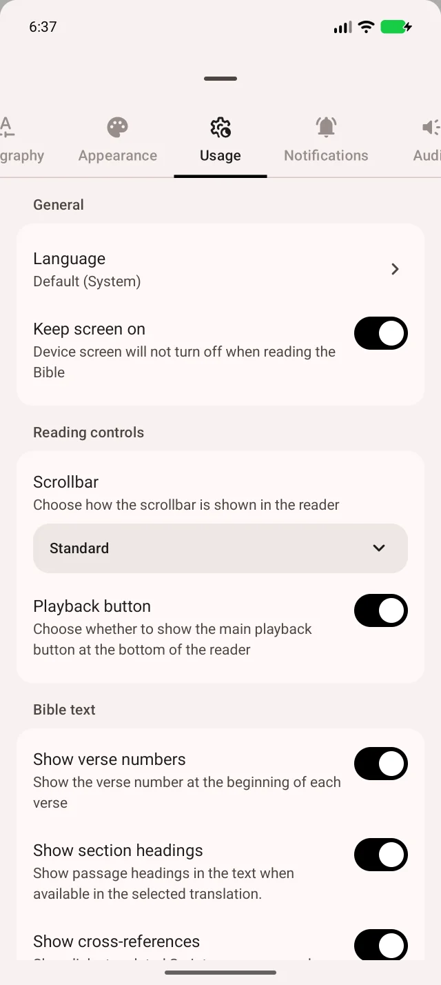 Langue et écran en haut d’Utilisation ; défilement et bouton audio dessous.